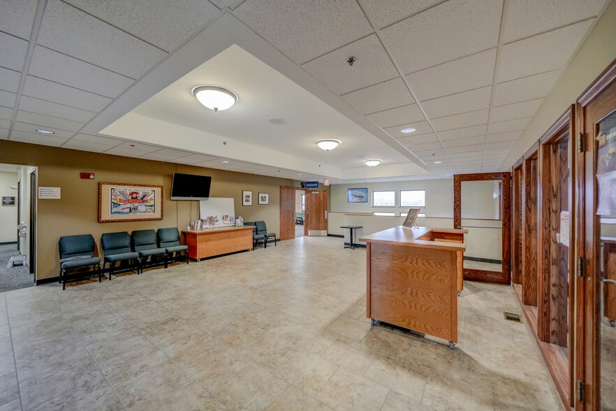 More Photos Of 2730 Crossbridge Rd, Lincoln Religious Facility For Sale