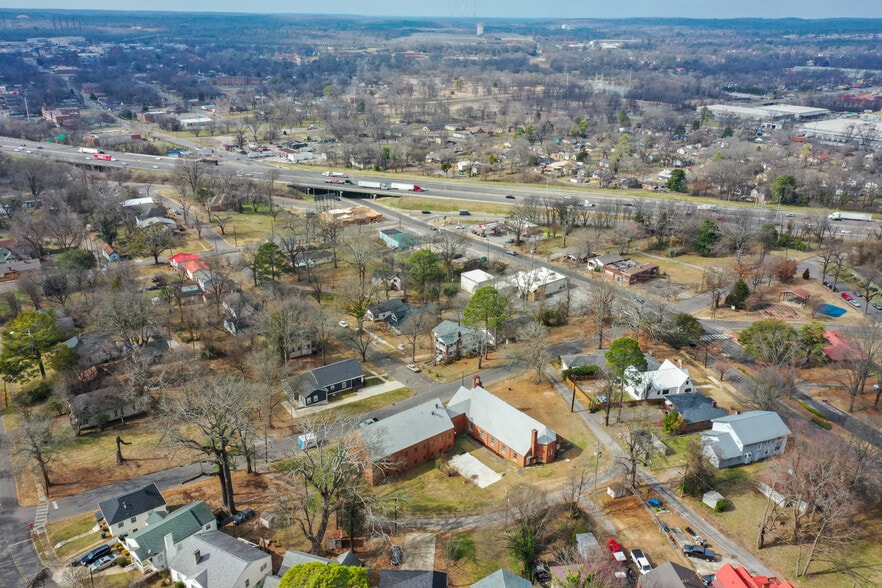 More Photos Of 2001 Avenue Z, Birmingham Religious Facility For Sale