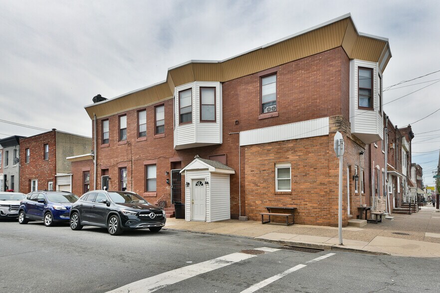 More Photos Of 2554 E Clearfield St, Philadelphia Multifamily For Sale