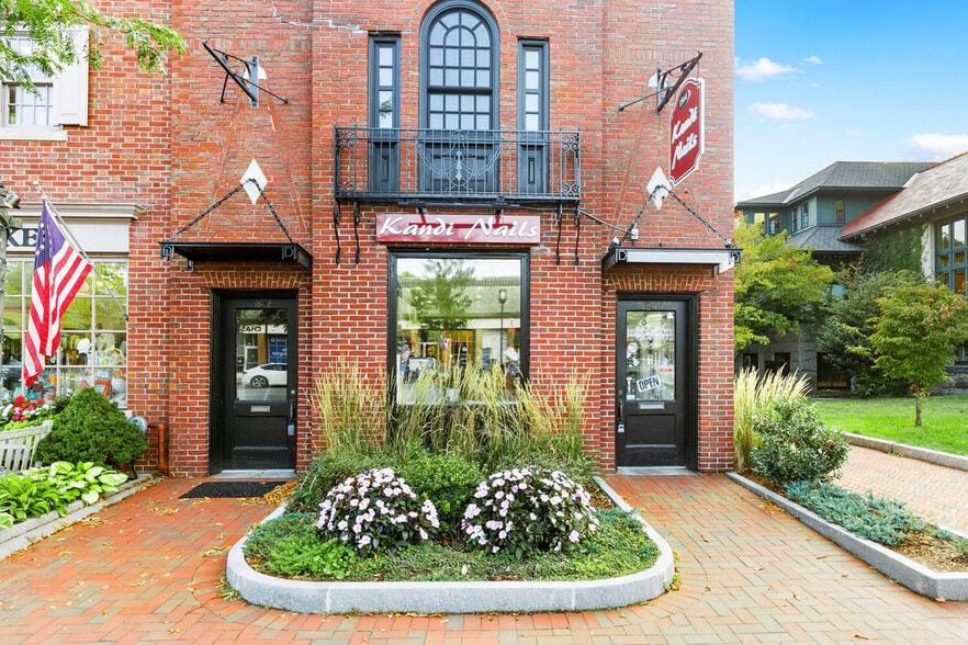 Primary Photo Of 1842-1844 Massachusetts Ave, Lexington Office Residential For Lease