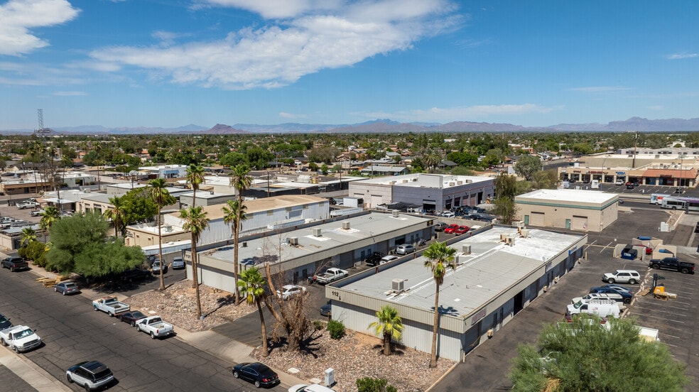 More Photos Of 1121 S Wilbur St, Mesa Warehouse For Lease