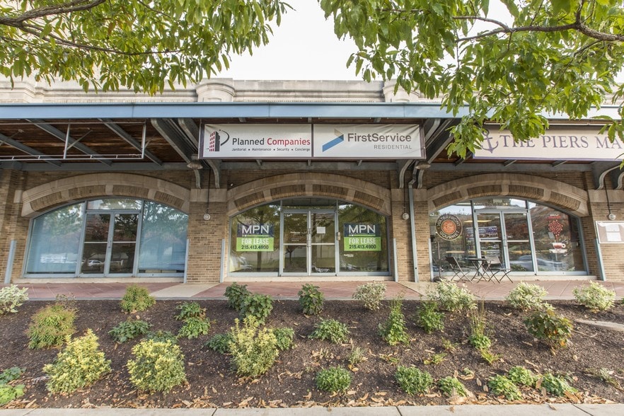 More Photos Of 3-7 N Christopher Columbus Blvd, Philadelphia Loft Creative Space For Lease