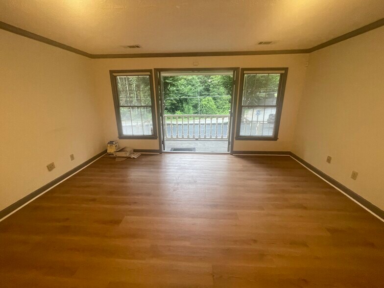 More Photos Of 783 Holcomb Bridge Rd, Norcross Office For Sale