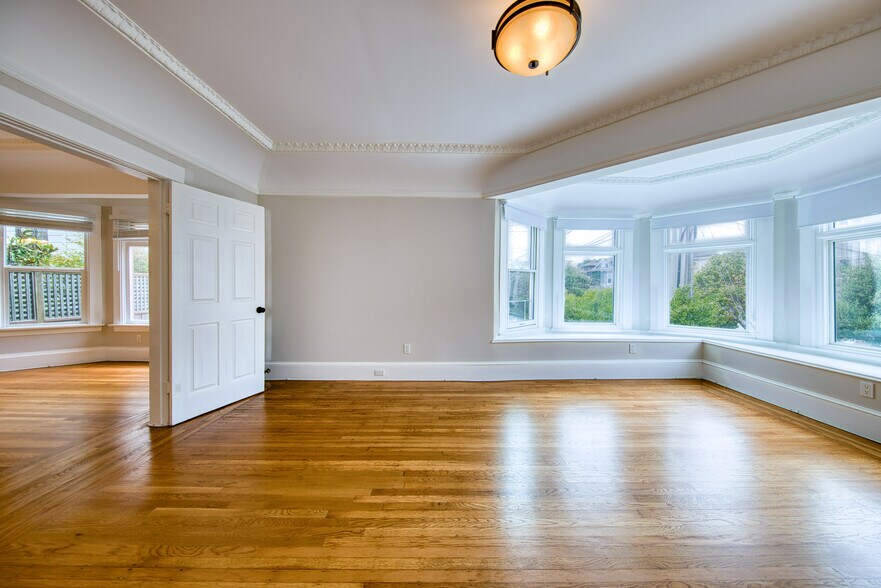 More Photos Of 110 6th Ave, San Francisco Apartments For Sale