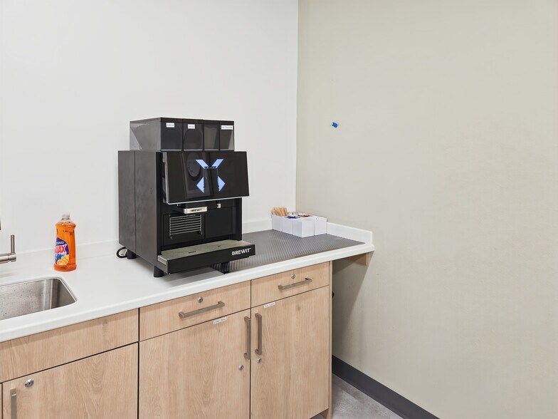 More Photos Of 11 Scott St, Wausau Coworking Space