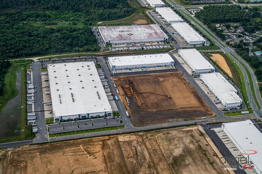 More Photos Of N Old Lake Wilson Rd, Kissimmee Unknown For Lease