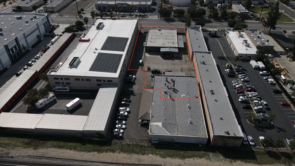 More Photos Of 5530-5534 Arrow Hwy, Montclair Unknown For Lease