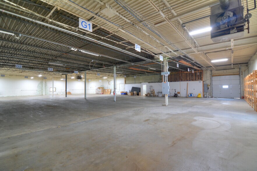 More Photos Of 1810 E McBride Ave, Decatur Warehouse For Sale