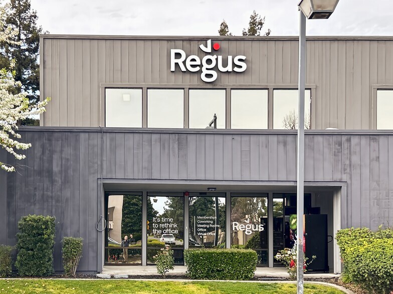 More Photos Of 2453 Grand Canal Blvd, Stockton Coworking Space