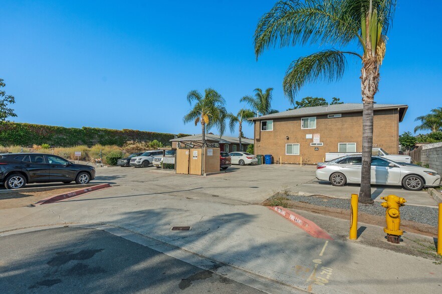 More Photos Of 621-637 Grape St, El Cajon Apartments For Sale