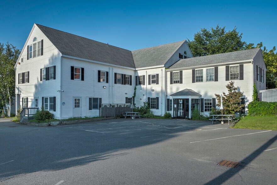 More Photos Of 17 93rd St, Keene Office Residential For Sale