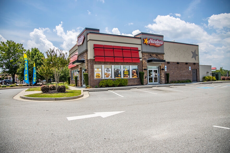 More Photos Of 1710 Westridge Rd, New Ulm Fast Food For Sale