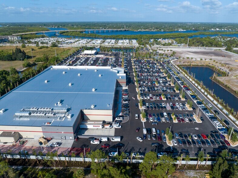 More Photos Of 3171 S Kanner Hwy, Stuart Unknown For Lease