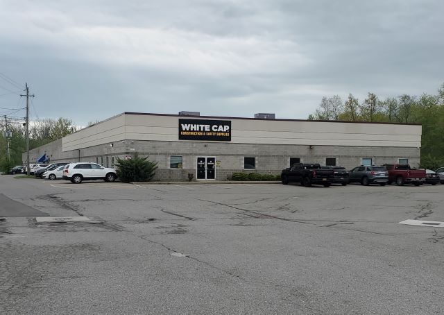 More Photos Of 6515 Transit Rd, Bowmansville Freestanding For Lease