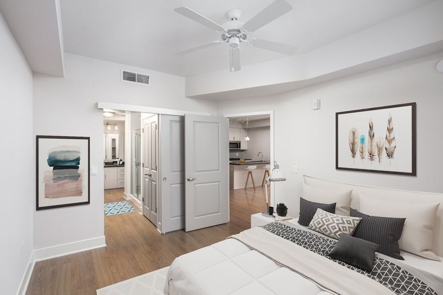 More Photos Of 7350 E Stetson Dr, Scottsdale Apartments For Lease