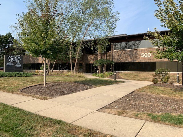 More Photos Of 500 Coventry Ln, Crystal Lake Office For Lease