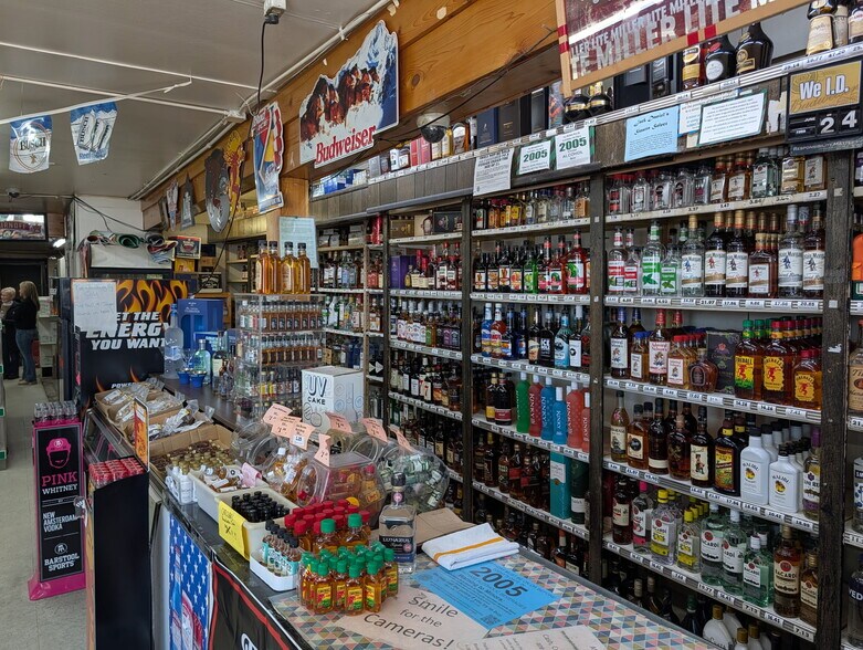 More Photos Of 1879 W River Rd, Oscoda General Retail For Sale