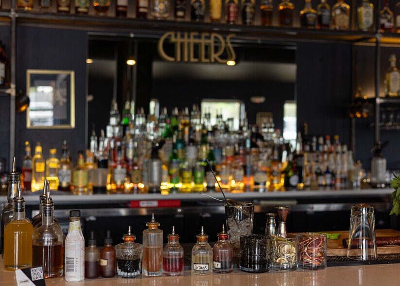 More Photos Of 2480-2490 N Powers Blvd, Colorado Springs Warehouse For Sale