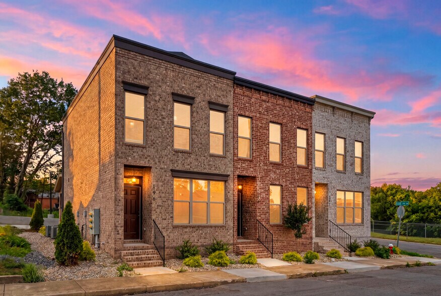 Primary Photo Of 1001 Cheatham St, Springfield Multifamily For Sale