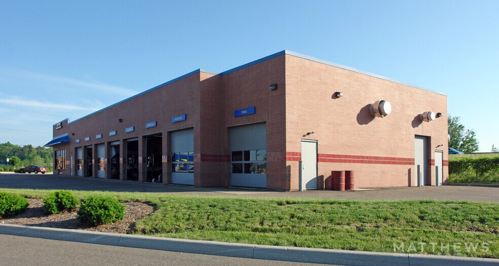 More Photos Of 3539 Hudson Dr, Stow Auto Repair For Sale