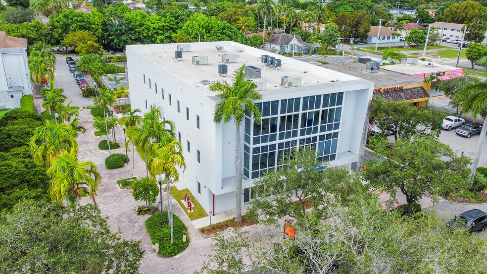 More Photos Of 304 N Krome Ave, Homestead Medical For Lease