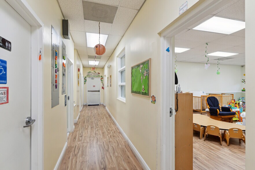 More Photos Of 1550 NE 147th St, North Miami Daycare Center For Sale