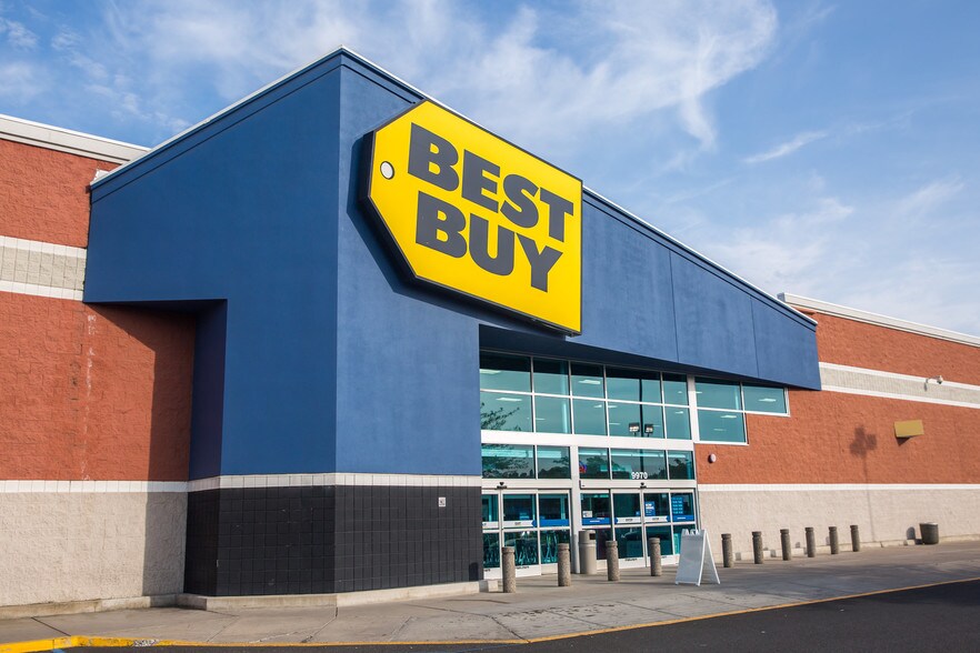 More Photos Of 10100 N Newport Hwy, Spokane Unknown For Lease