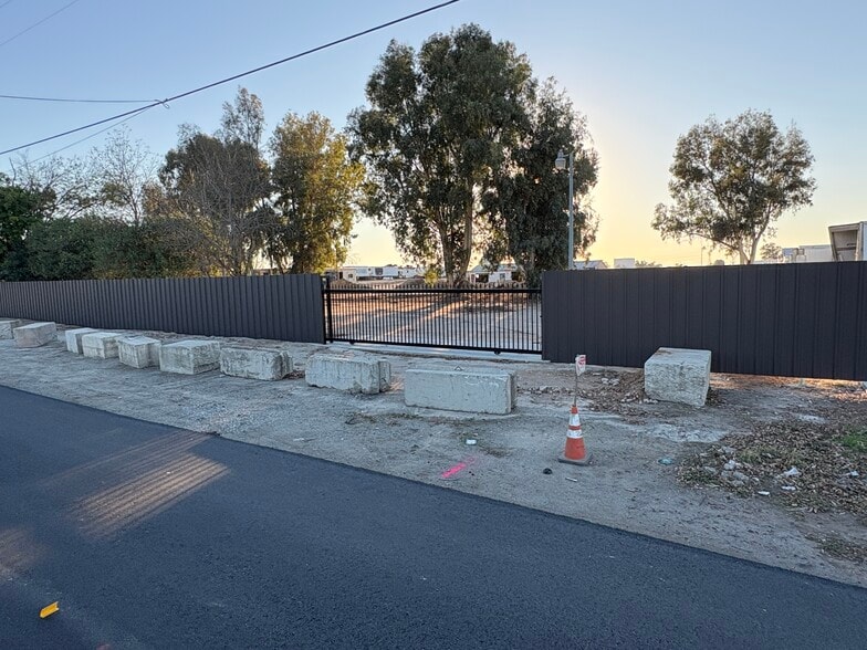 More Photos Of 6715 W 6th St, Rio Linda Land For Lease