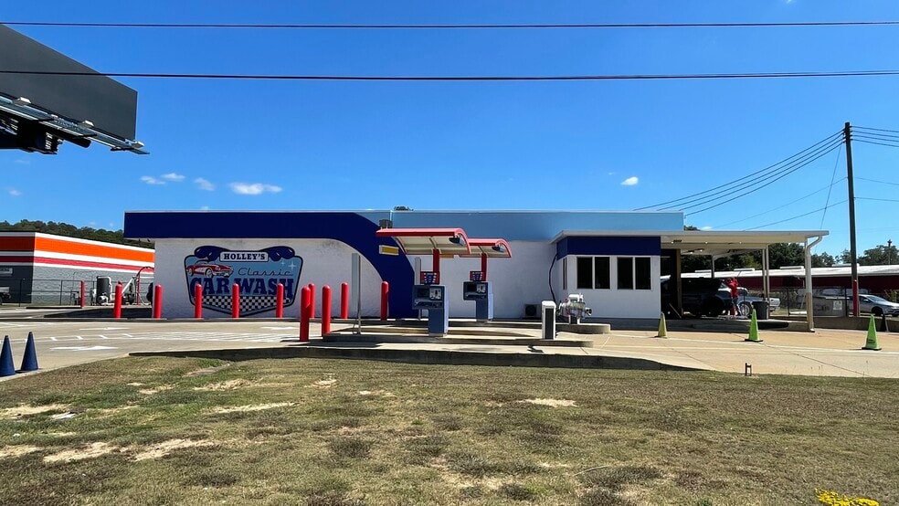 More Photos Of 5602 US Highway 231, Wetumpka General Retail For Lease