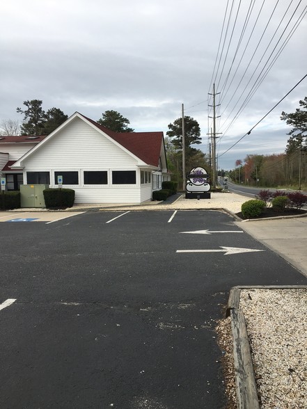 More Photos Of 364 E Main St, Tuckerton Restaurant For Sale