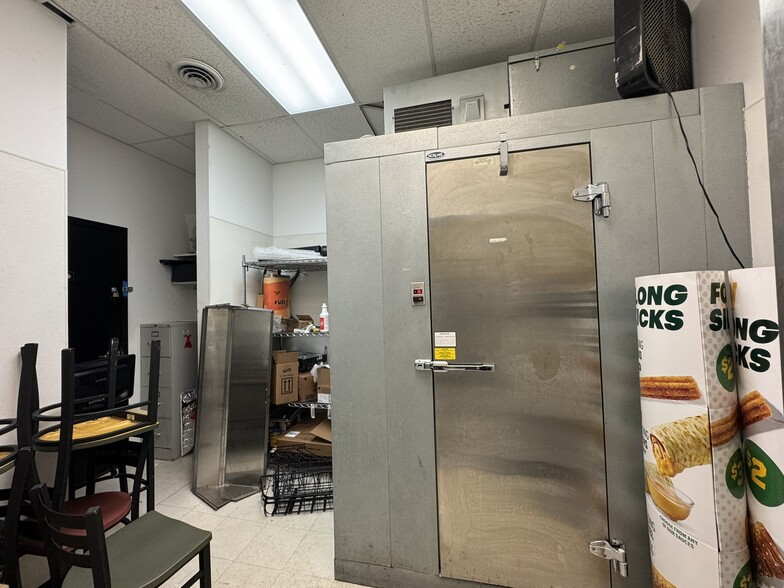 More Photos Of 2253 S Grand Blvd, Saint Louis Freestanding For Lease