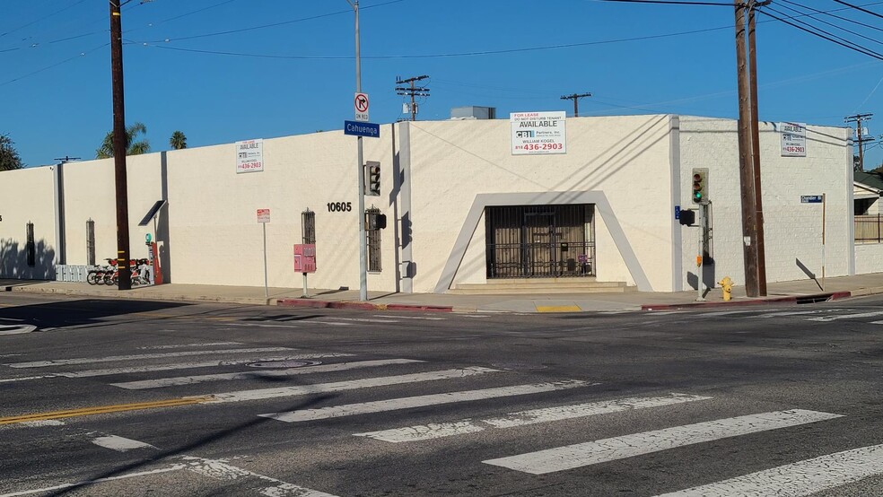 Primary Photo Of 10605 Chandler Blvd, North Hollywood Warehouse For Lease