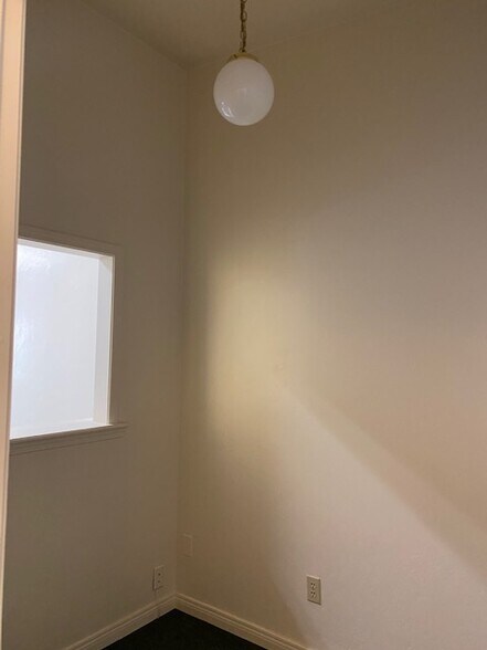 More Photos Of 634 Schemmer Dr, Prescott General Retail For Lease