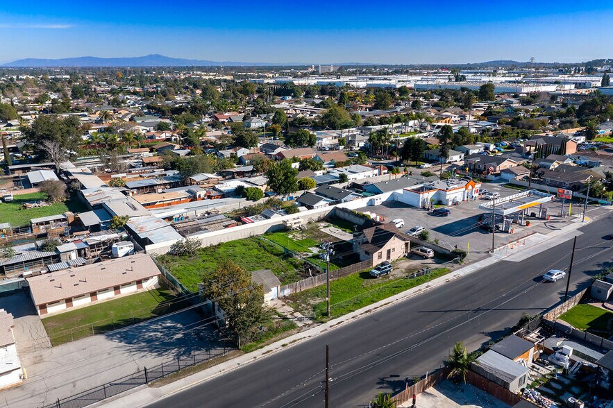 More Photos Of 1230 S Wilmington Ave, Compton Apartments For Sale