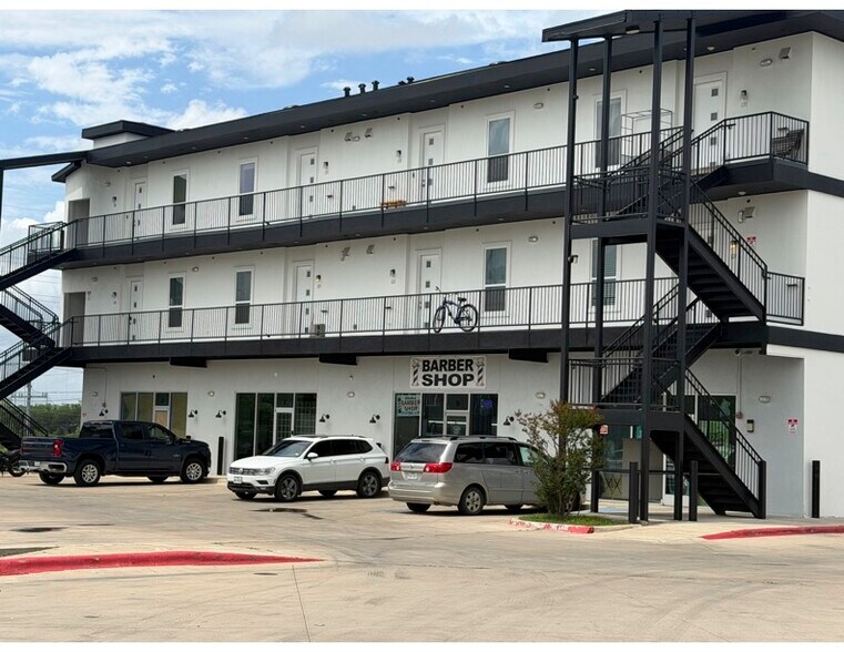 More Photos Of 4507 E Martin Luther King Jr Blvd, Austin Apartments For Sale