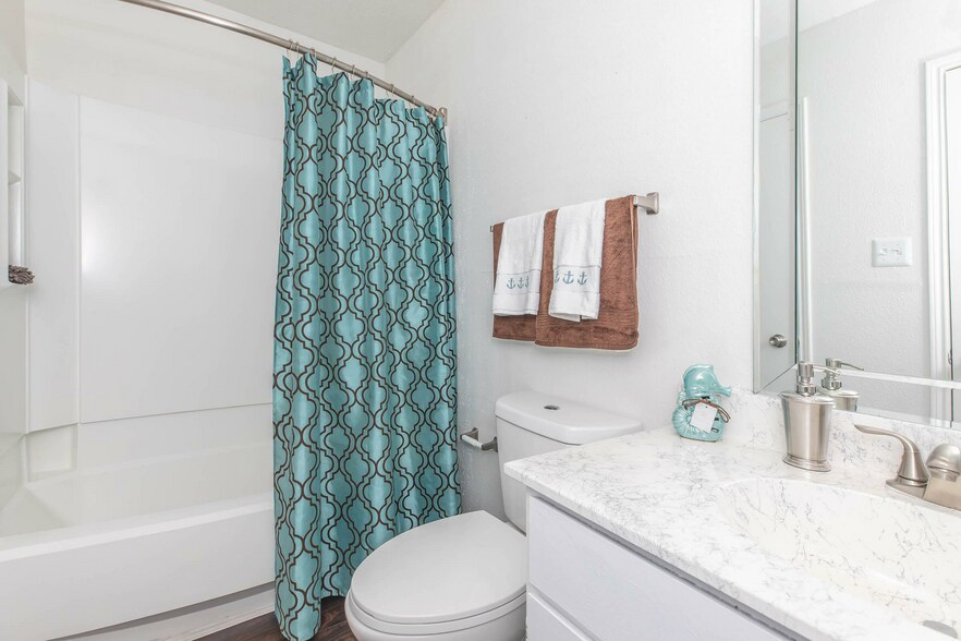 More Photos Of 22715 Imperial Valley Dr, Houston Apartments For Sale