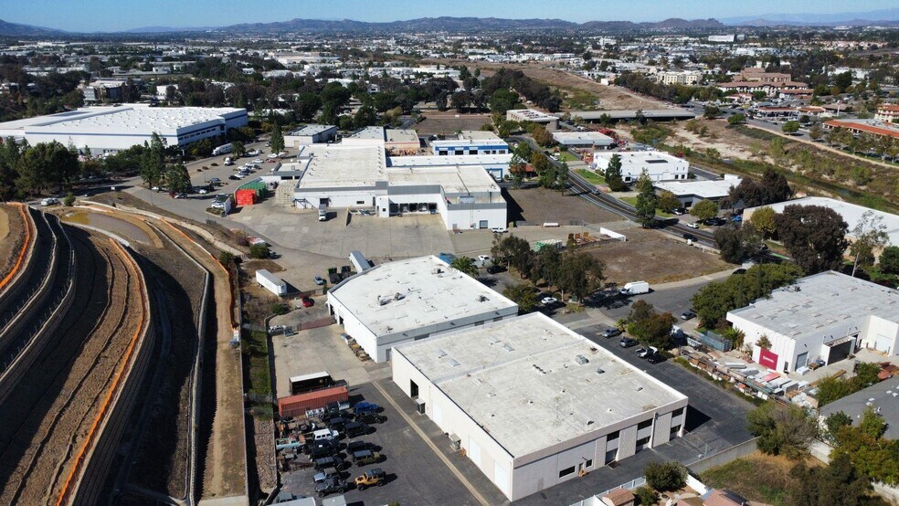 More Photos Of 42250 Baldaray Cir, Temecula Manufacturing For Sale