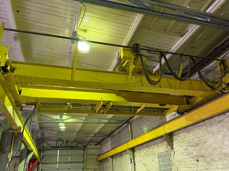 More Photos Of 816 N Milan St, Canal Fulton Warehouse For Sale