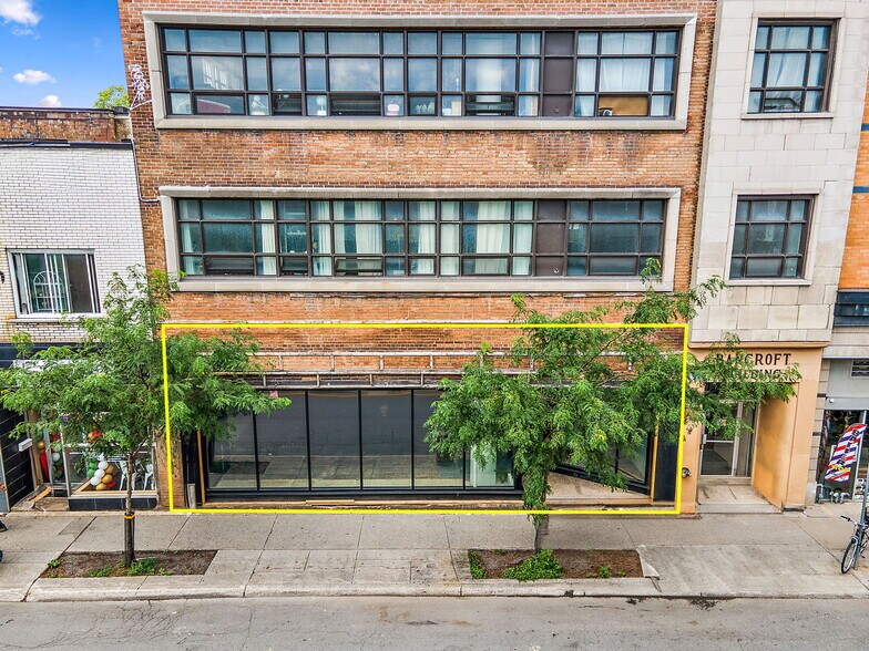 More Photos Of 71-81 Av Du Mont-Royal O, Montréal Office For Sale