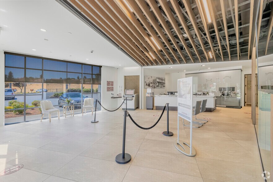 More Photos Of 3440-3448 Deer Valley Rd, Antioch Freestanding For Lease