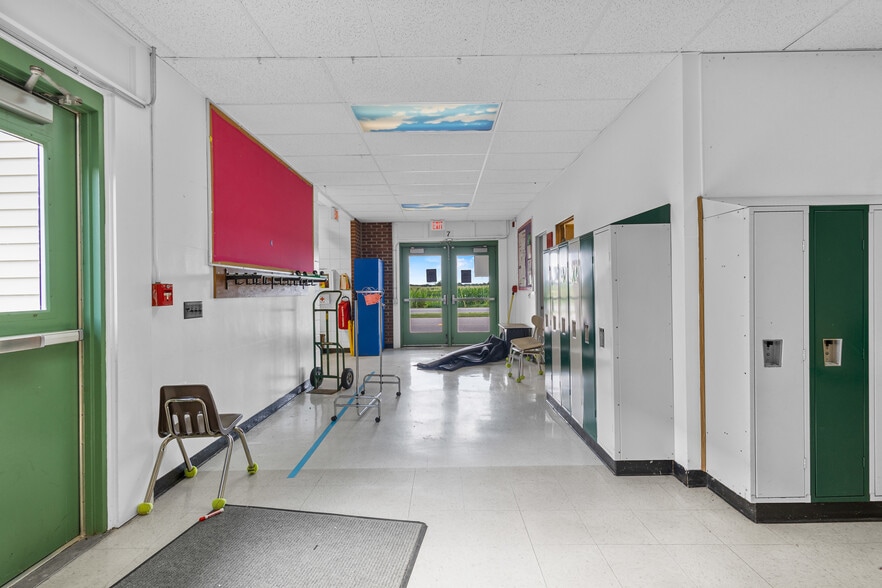 More Photos Of W11195 WI-127, Portage Schools For Sale