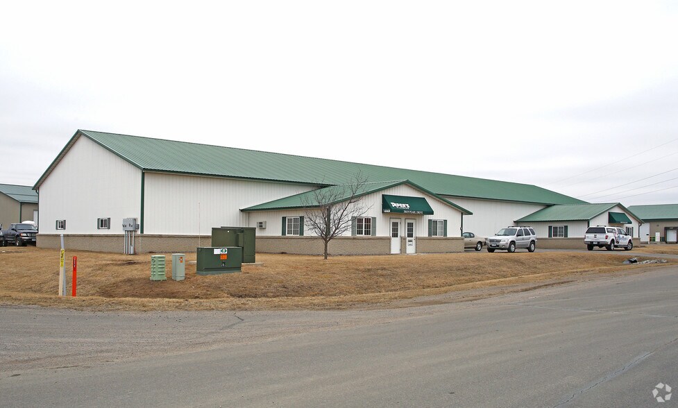 Primary Photo Of 30659 Pearl Dr, Saint Joseph Warehouse For Lease