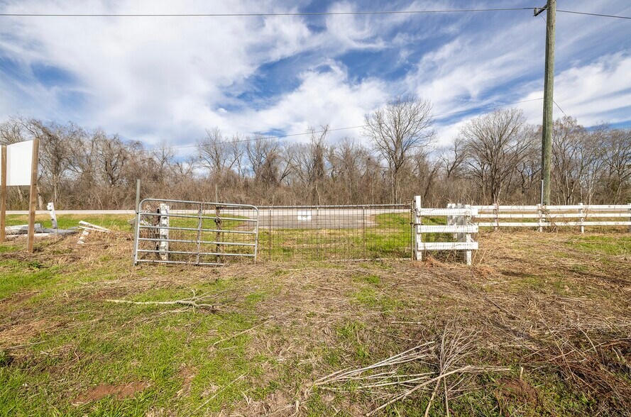 More Photos Of 33715 Farm to Market Road 1093, Fulshear Land For Sale