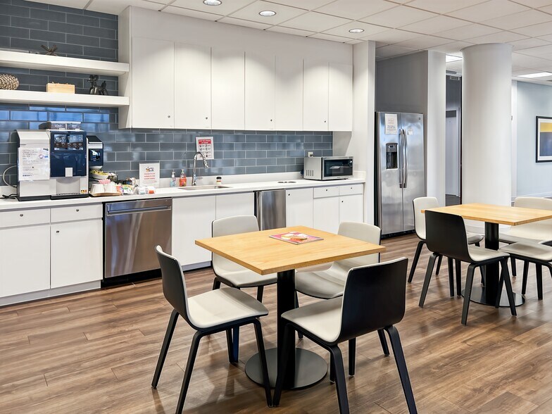 More Photos Of 160 Clairemont Ave, Decatur Coworking Space