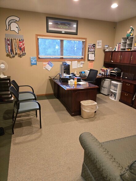 More Photos Of 690 S Trumbull St, Bay City Loft Creative Space For Sale