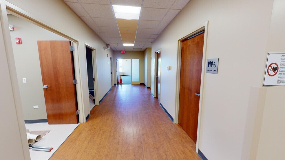 More Photos Of 1720-1790 W Golf Rd, Mount Prospect Unknown For Lease