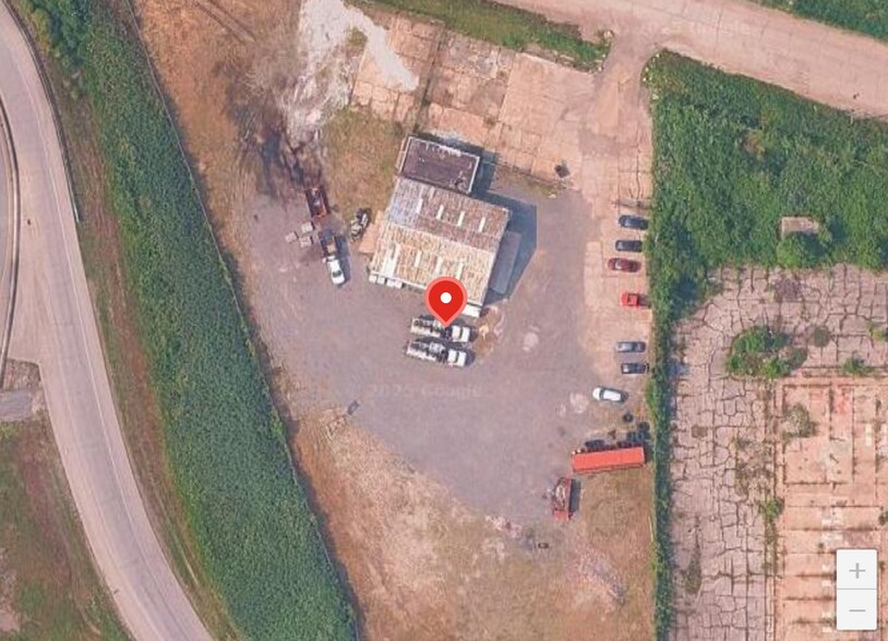 More Photos Of 2901 E Dunes Hwy, Gary Truck Terminal For Lease