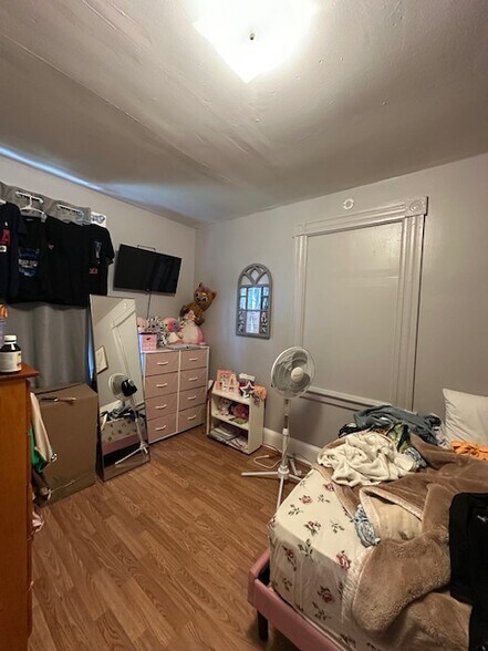 More Photos Of 14 Beatty St, New Britain Apartments For Sale