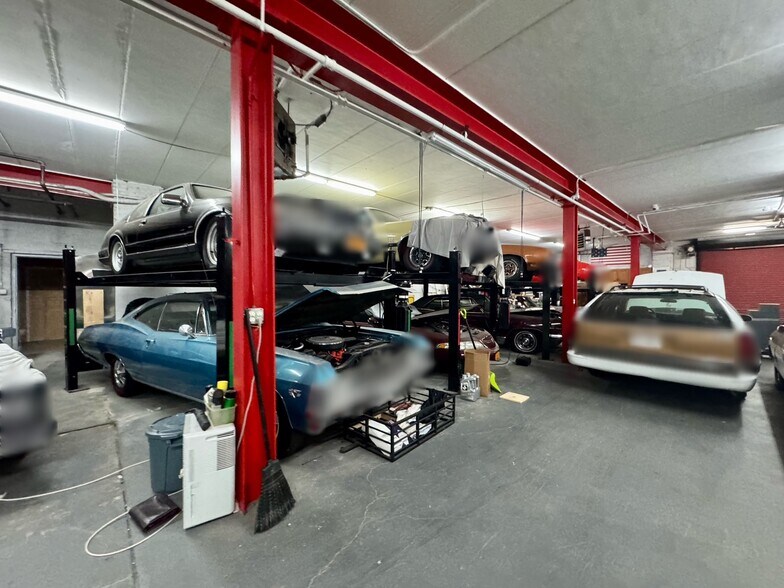 More Photos Of 1325 M St, Elmont Warehouse For Sale