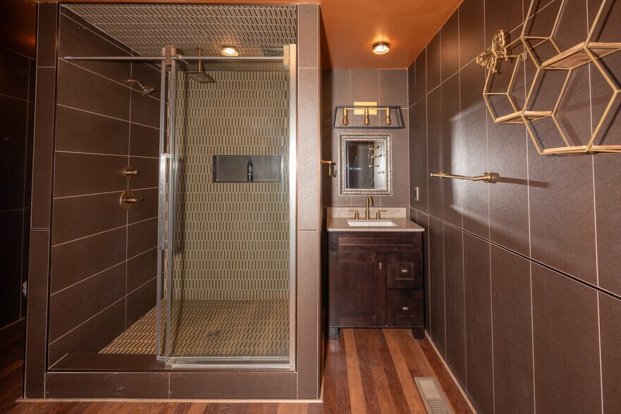 More Photos Of 2903 Jude Ln NW, Mandan Multifamily For Sale